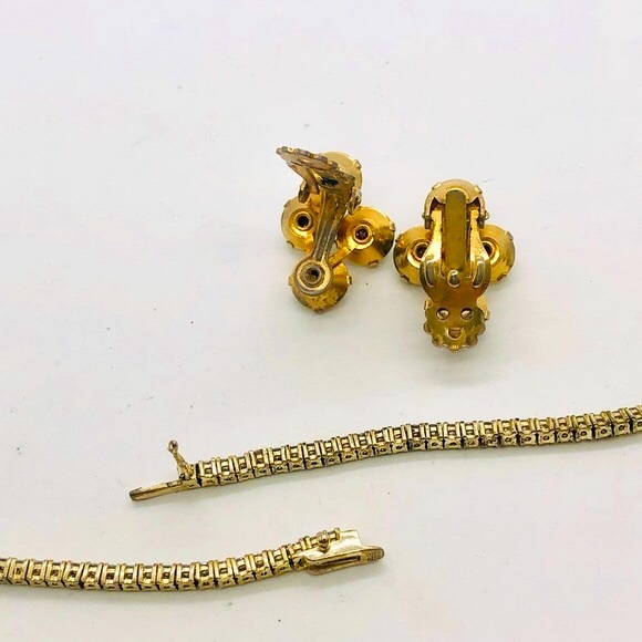Vintage Rhinestone Necklace & Earrings - Picture 6 of 13
